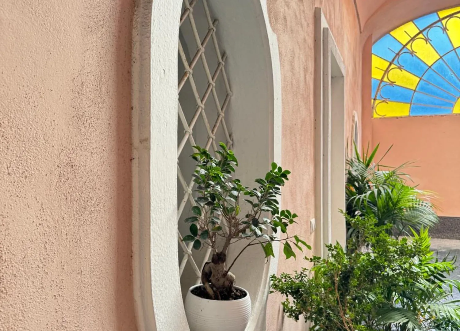 Art Suite Nel Cuore Di Portici Italy