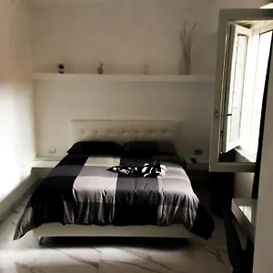 Alma House Portici